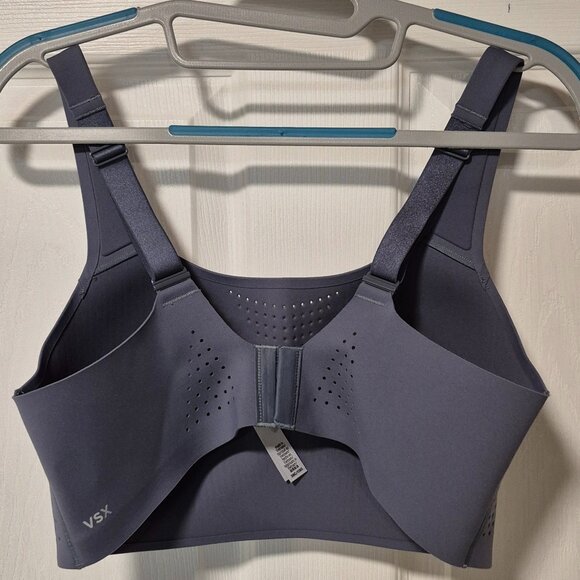 VICTORIAS SECRET VSX SPORTS BRA - Size 38C - Never worn. - Picture 3 of 4
